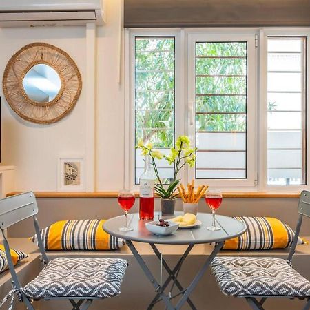 Apartamento Cozy Nest At Acropolis Footsteps Atenas Exterior foto